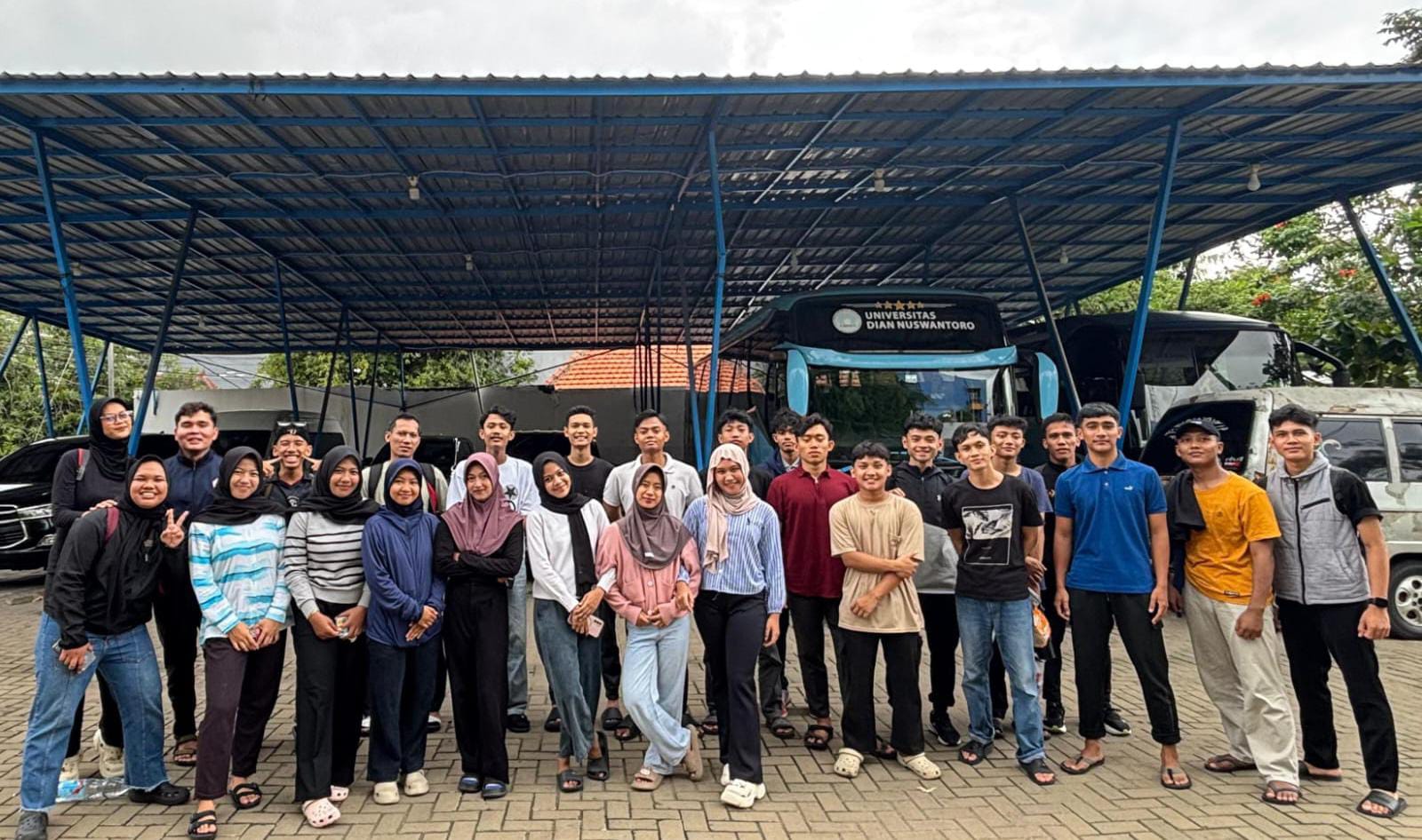 Pemberrangkatan Lomba